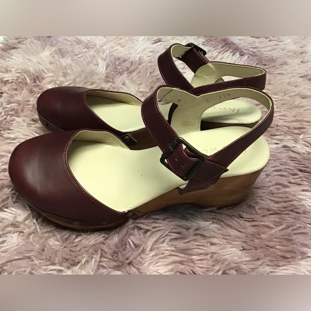 - Five World Mary Janes Like New